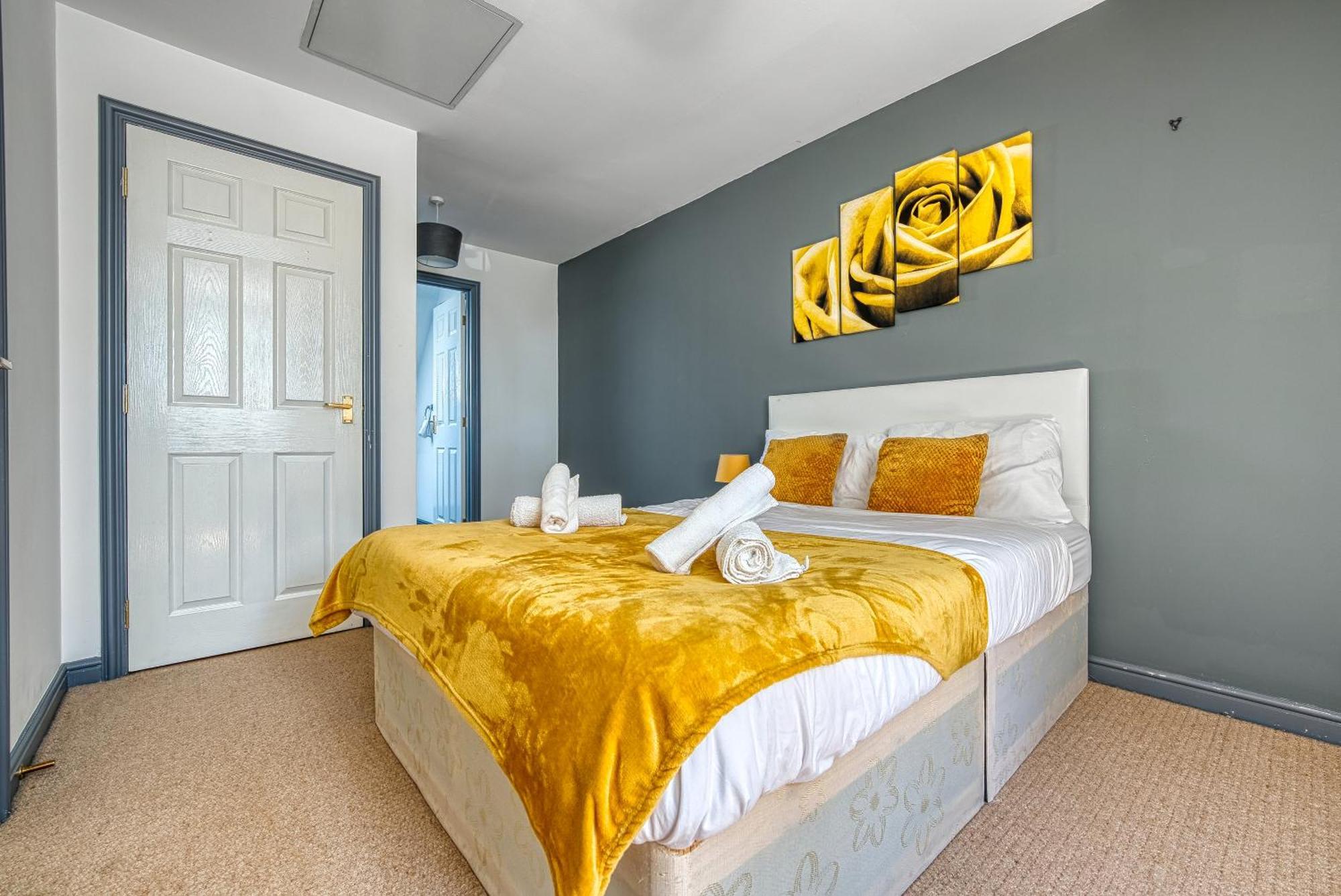 Nec Exhibitor Home, Stay Near Birmingham Airport エクステリア 写真