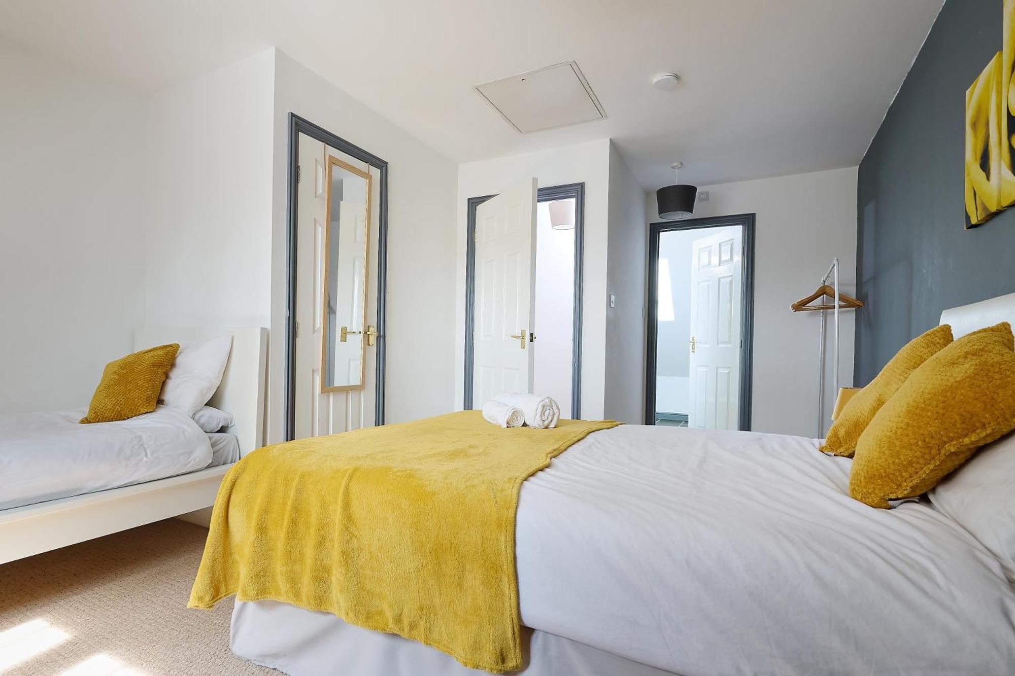 Nec Exhibitor Home, Stay Near Birmingham Airport エクステリア 写真