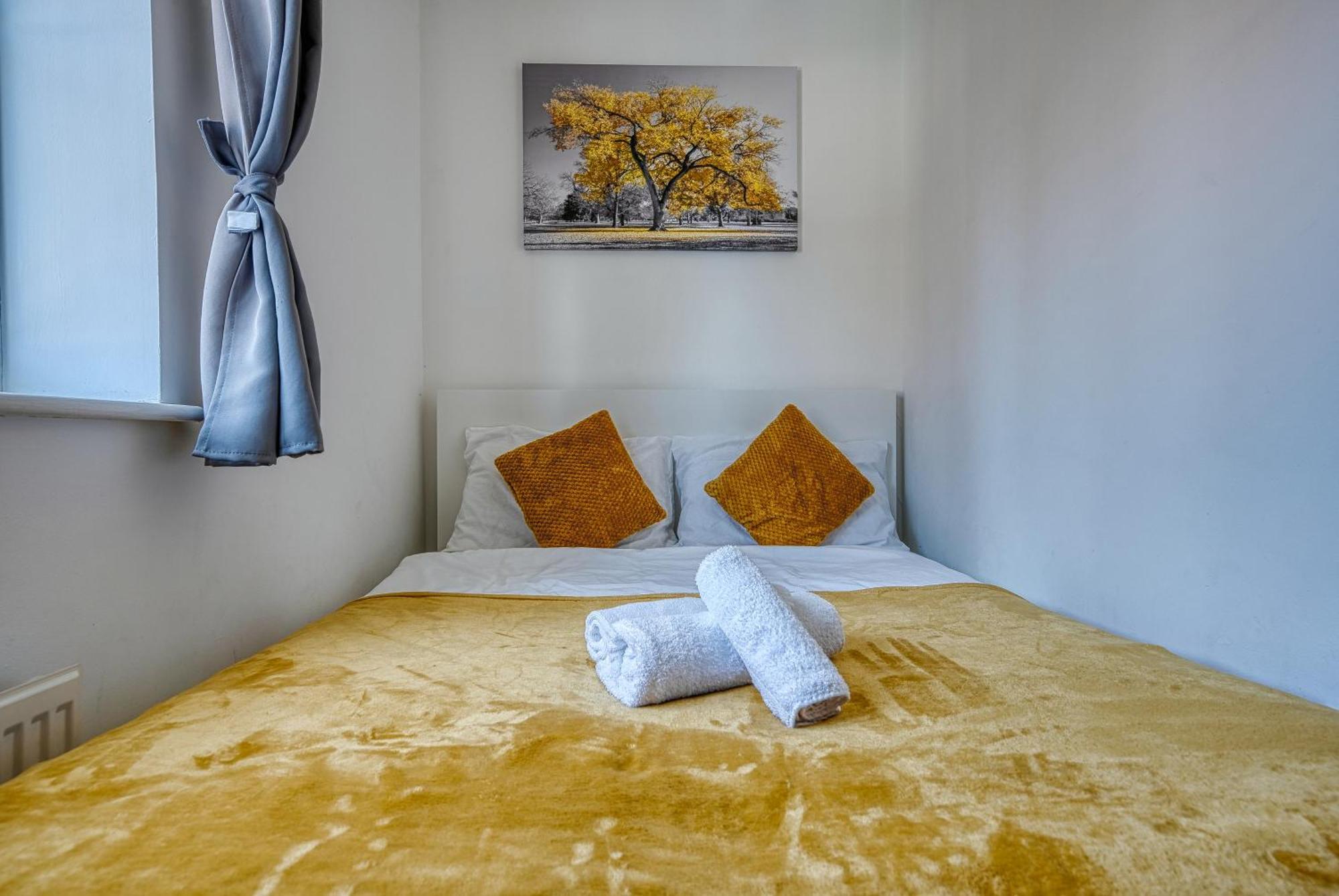 Nec Exhibitor Home, Stay Near Birmingham Airport エクステリア 写真