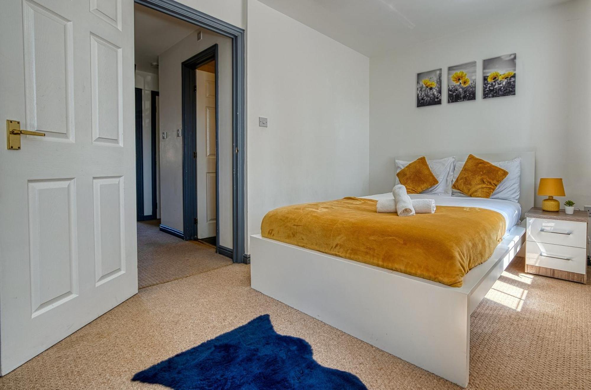 Nec Exhibitor Home, Stay Near Birmingham Airport エクステリア 写真