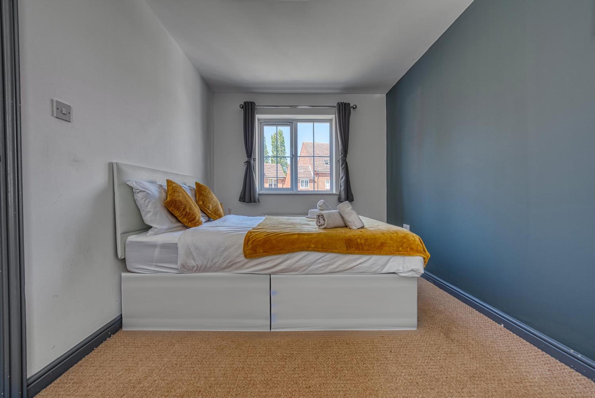 Nec Exhibitor Home, Stay Near Birmingham Airport エクステリア 写真