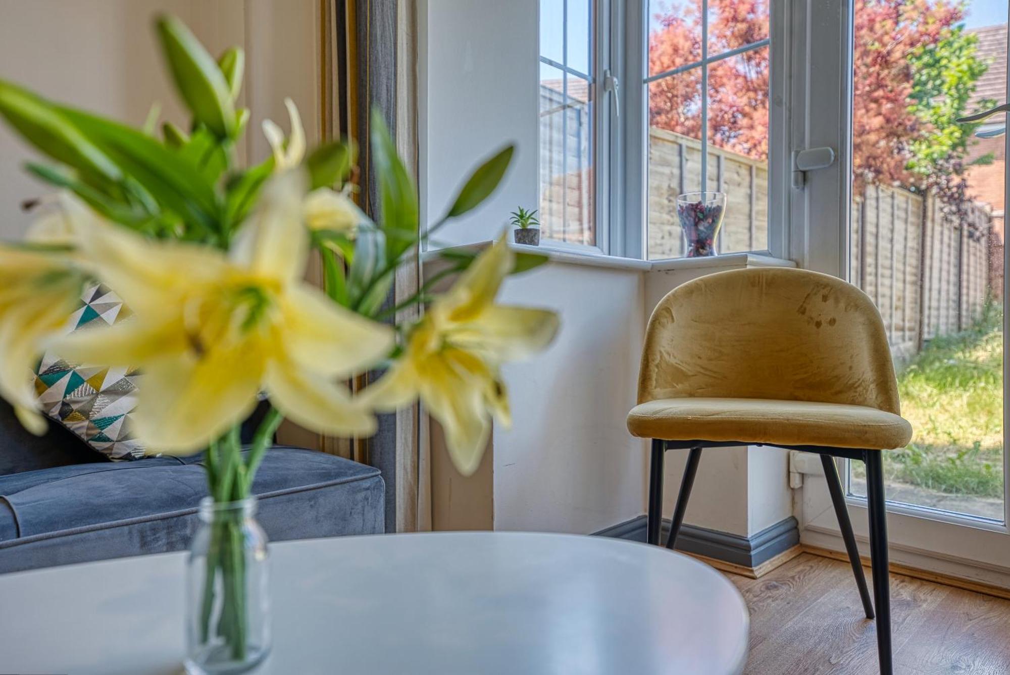 Nec Exhibitor Home, Stay Near Birmingham Airport エクステリア 写真