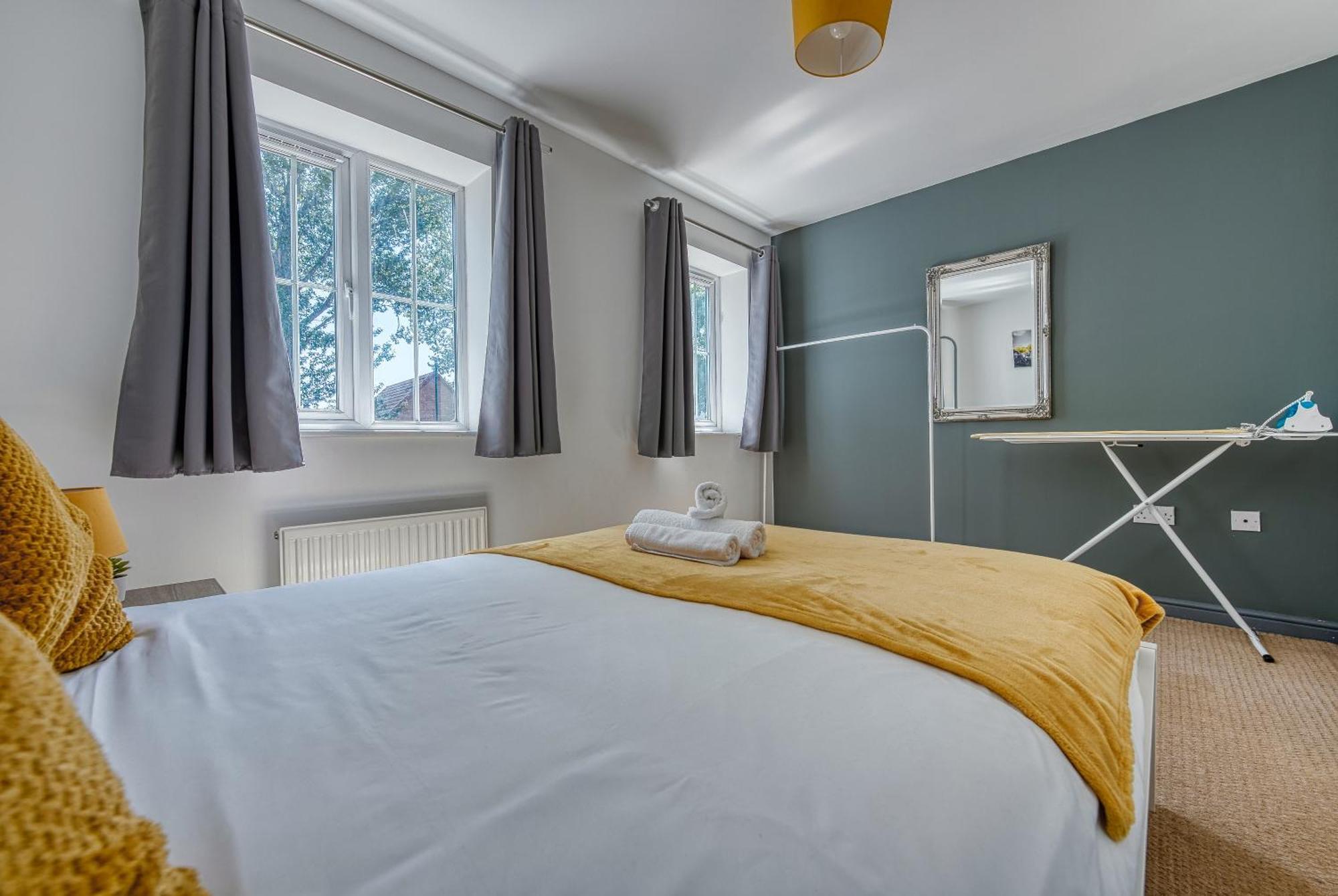 Nec Exhibitor Home, Stay Near Birmingham Airport エクステリア 写真
