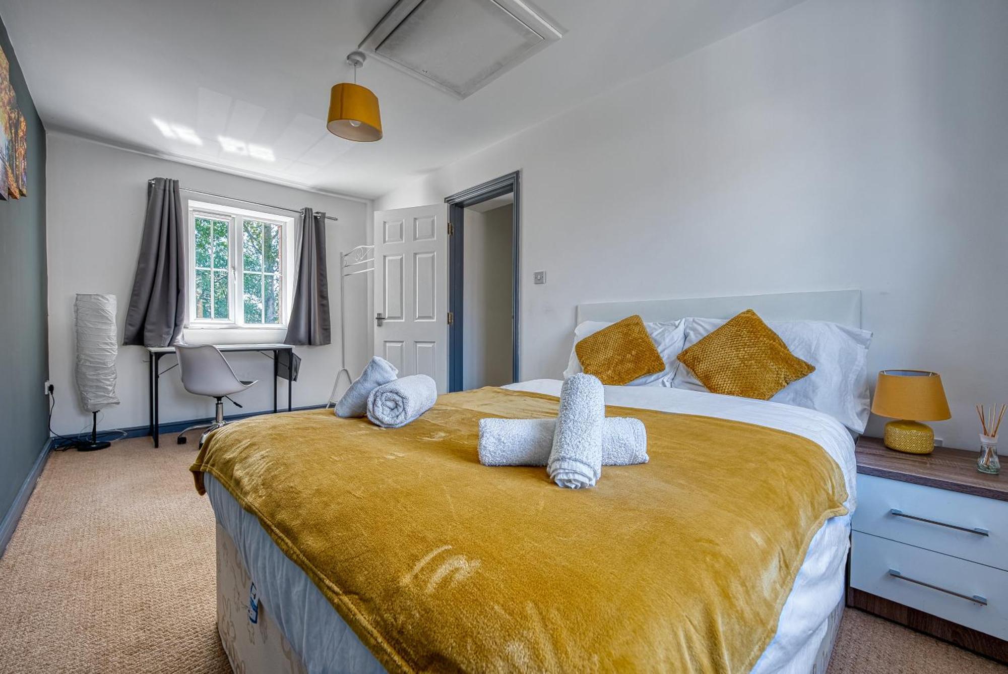 Nec Exhibitor Home, Stay Near Birmingham Airport エクステリア 写真
