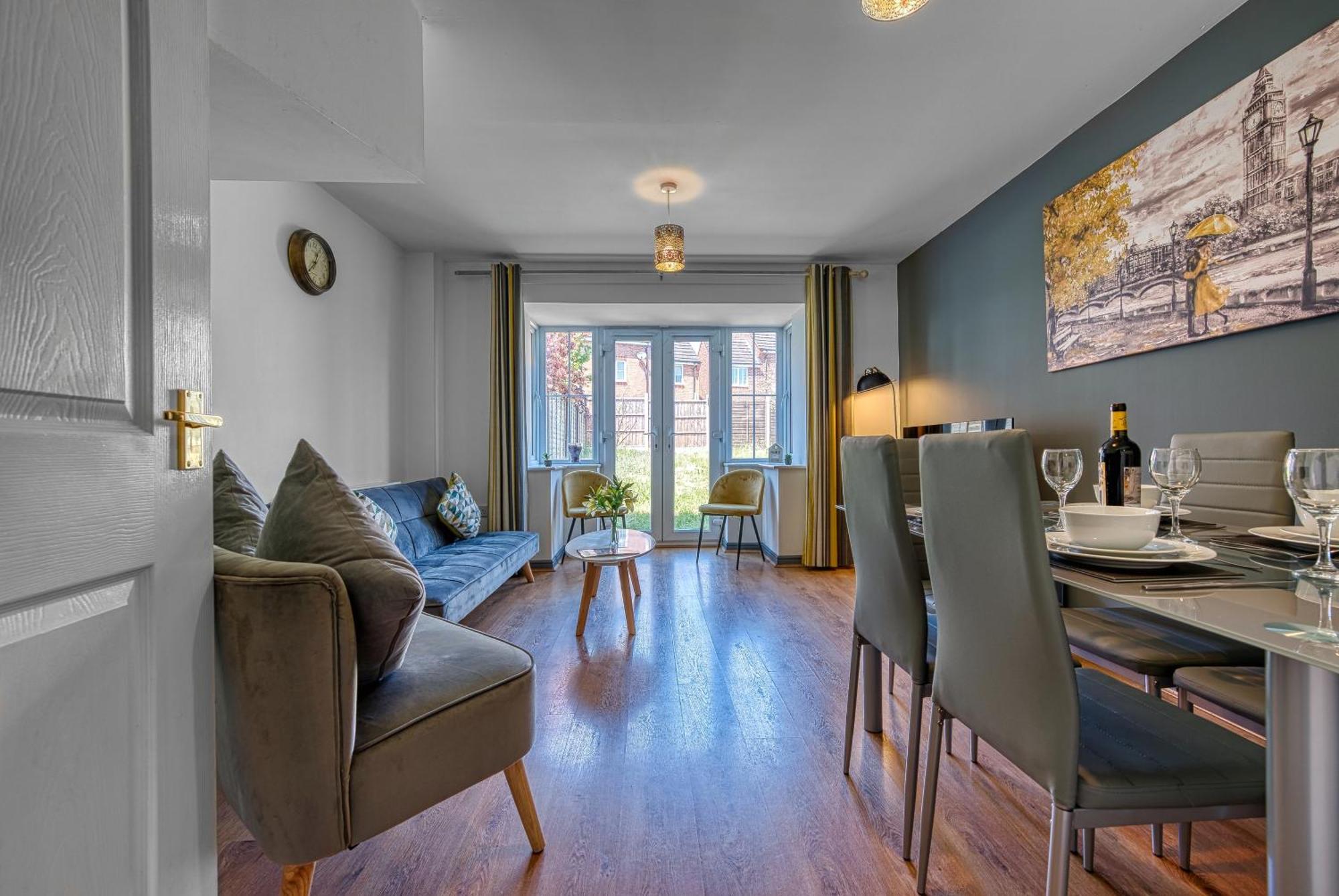 Nec Exhibitor Home, Stay Near Birmingham Airport エクステリア 写真